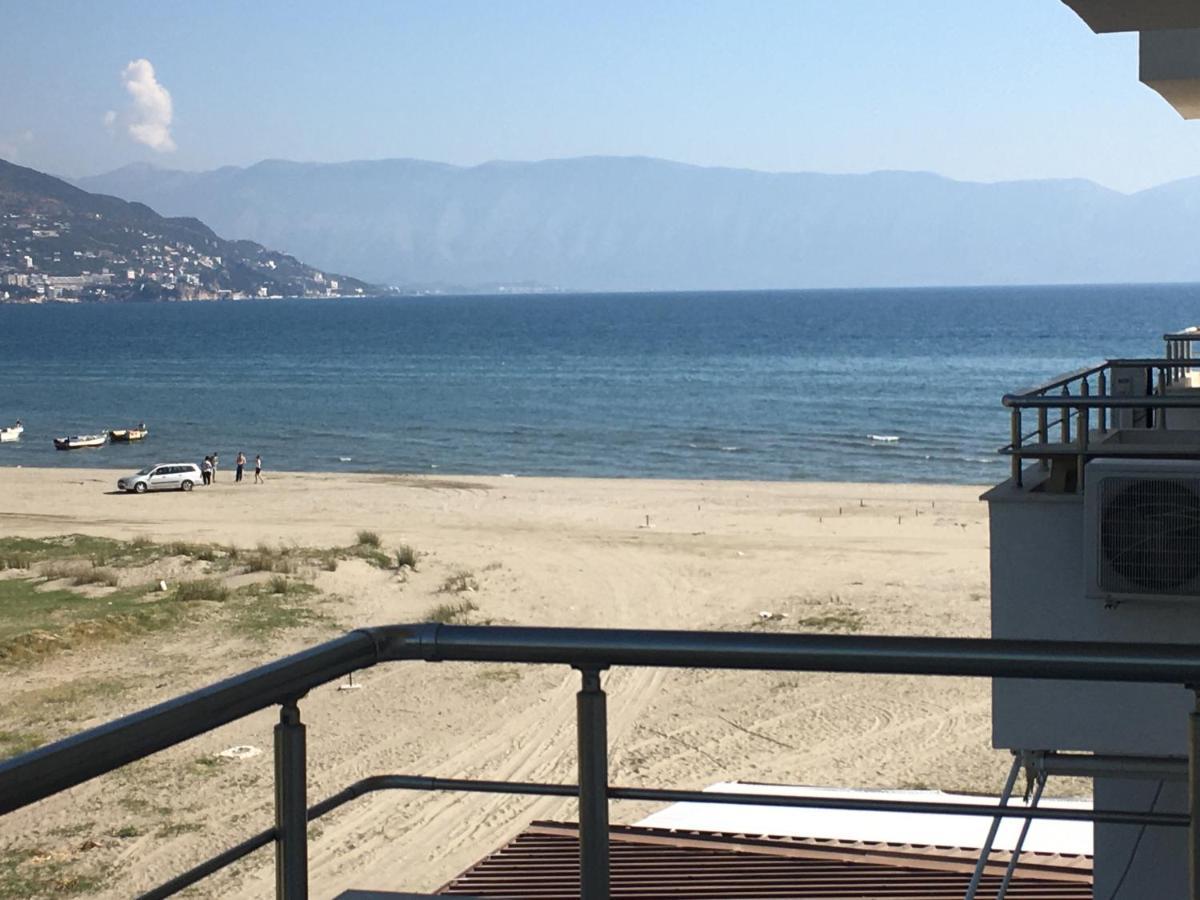 Linda'S Apartment Vlorë エクステリア 写真